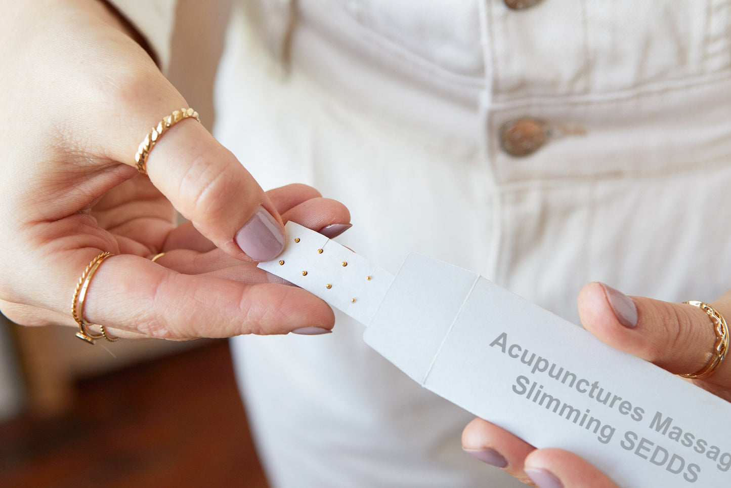 (LIMITED TIME DISCOUNT π₯ LAST DAY) 24K Gold/Silver/Nickel Massage Acupunctures Slimming Ear Seed Set
